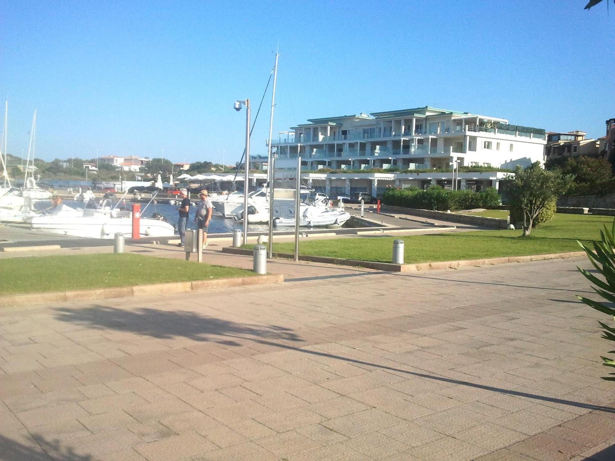 Marina Of Olbia Apartment ภายนอก รูปภาพ